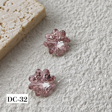 D.nail Decoration Stone DC-34 Clover Pink