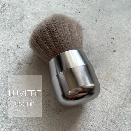 LUMIERE avenir ◆Matte Silver Dust Brush