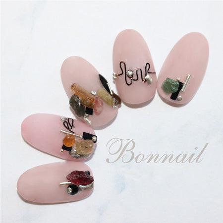 Bonnail Luxury Stone