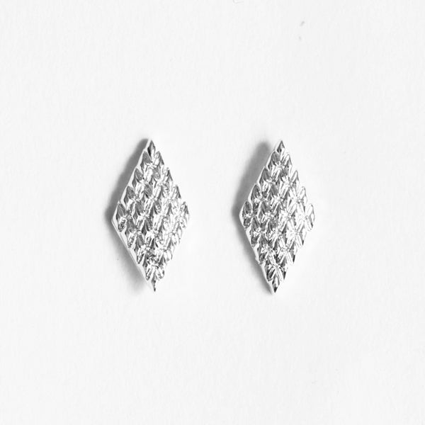 SHAREYDVA Nail Parts Mesh Morocco Diamond Silver