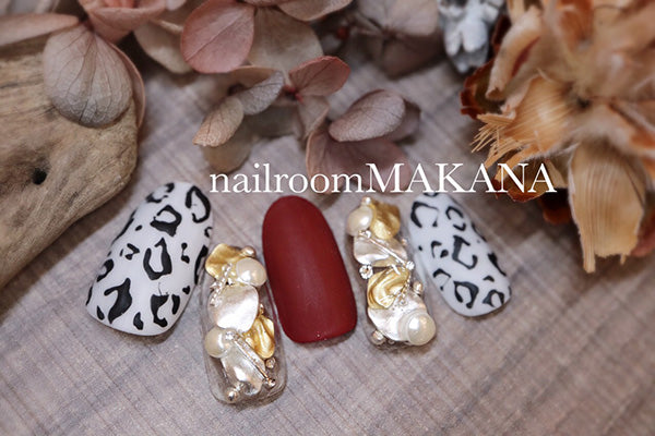 Donaclassy matte metal plate drop Matte Gold 8P  7mm in length X 5mm in width