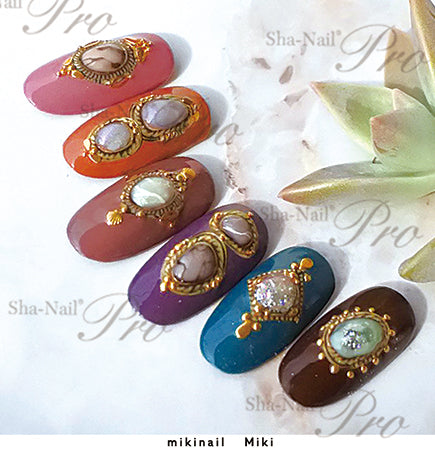 Sha-Nail Charm  Metal Frame Gold