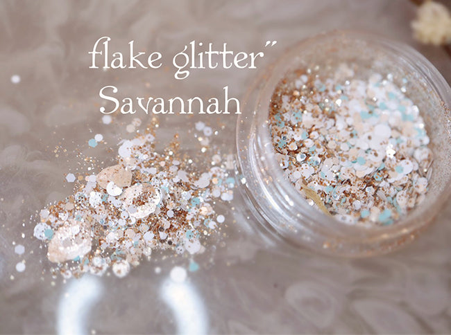 Donaclassy flakeglitter   Savannah (Savannah) . About 1g
