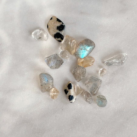 NOVEL ◆ Labradorite Mix Stone