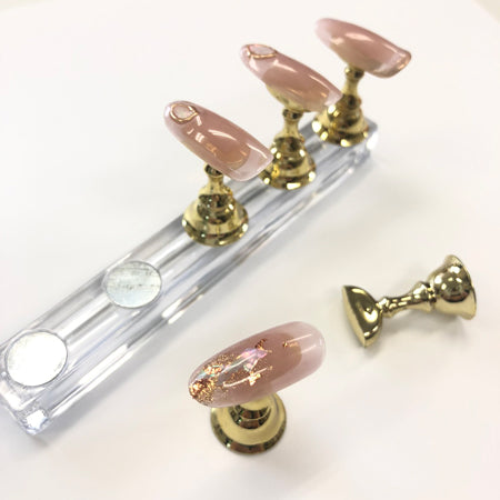 Naility! Nail Tip Stand Magnet Type Gold