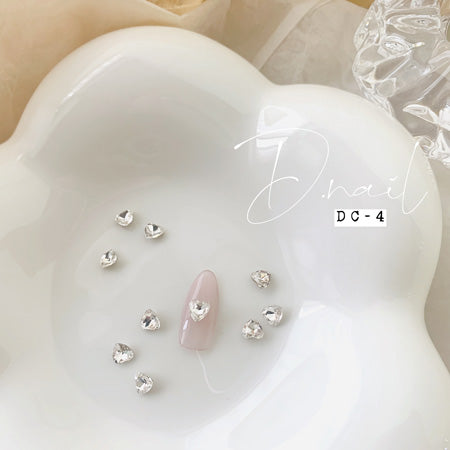 D.nail Decoration Stone DC-04 Heart Clear M 6x6mm 10P