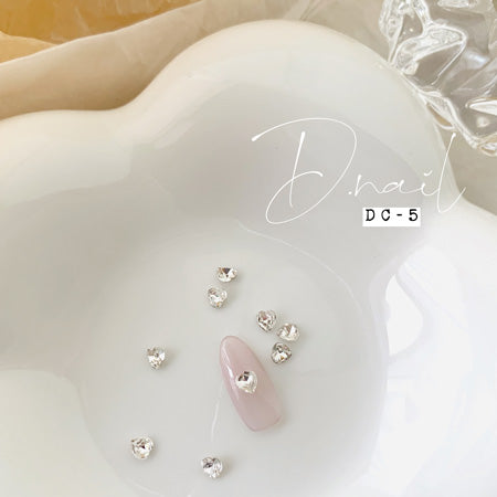 D.nail Decoration Stone DC-05 Heart Clear S 4x4mm 10P