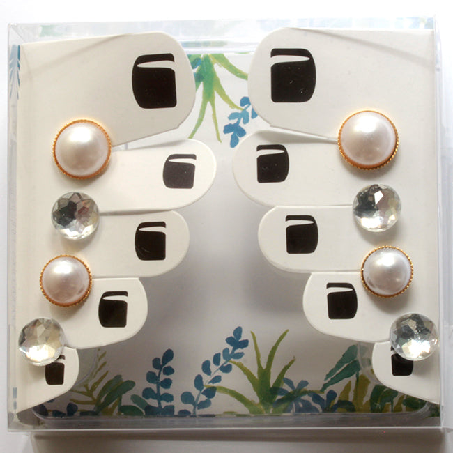 SHAREYDVA Toe Separator Pearl × Crystal